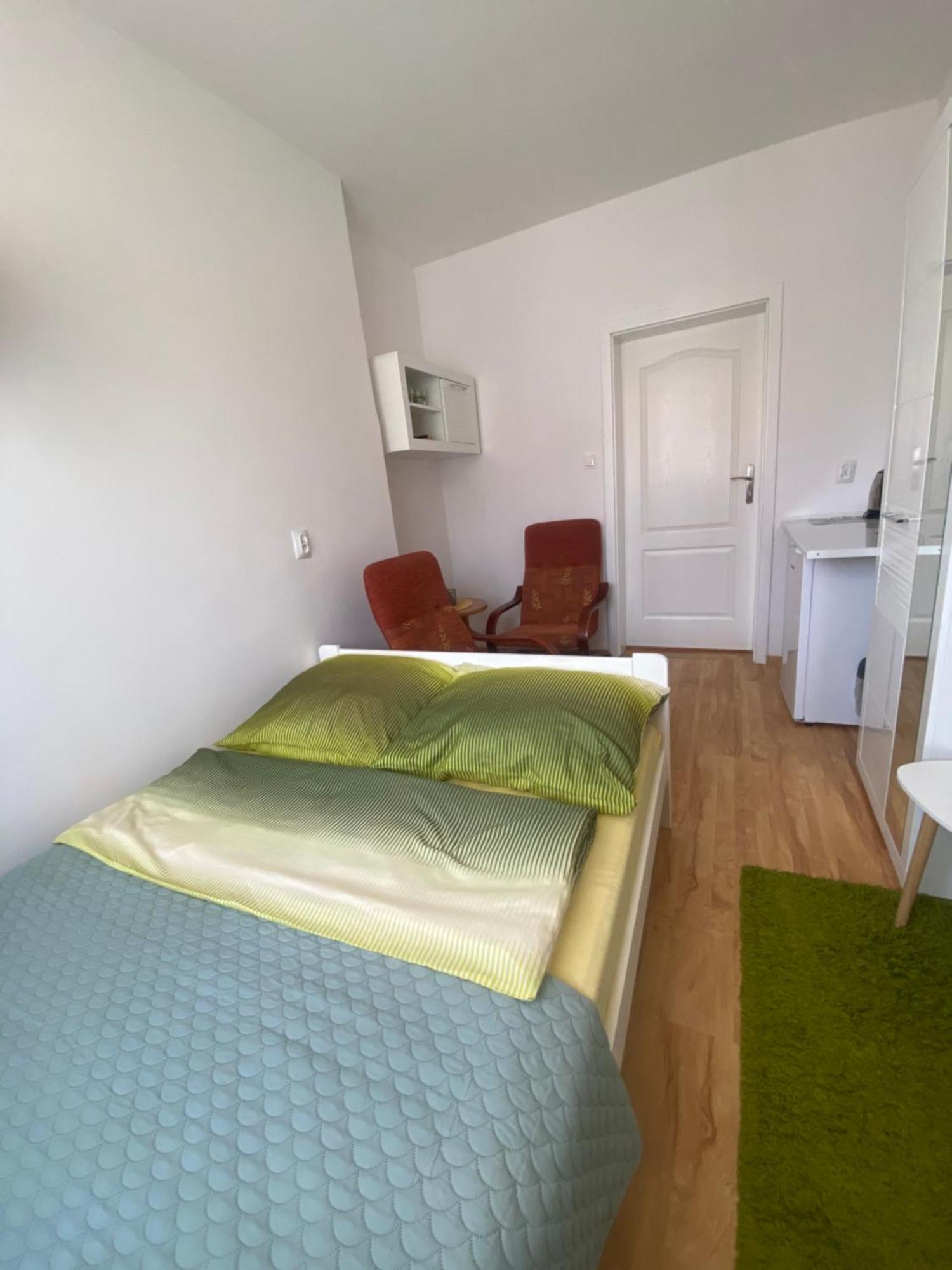 Dom Na Fali Privat overnatting *